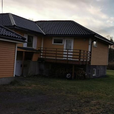Spacious Apartment On Kvaloya Kvaloysletta Exterior photo